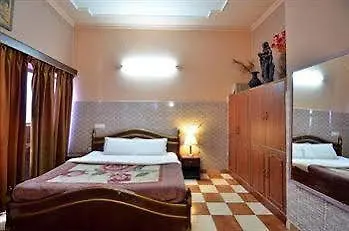 Hotel City Plaza 7 Chandigarh